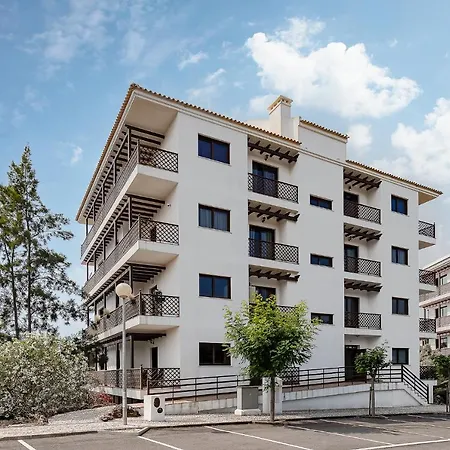 Elegance W/ Balcony & Pool By Lovelystay Apartment Albufeira